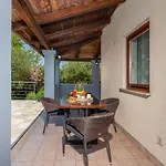 Casa Vian Pula