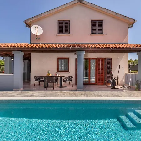 Villa Casa Vian Pula